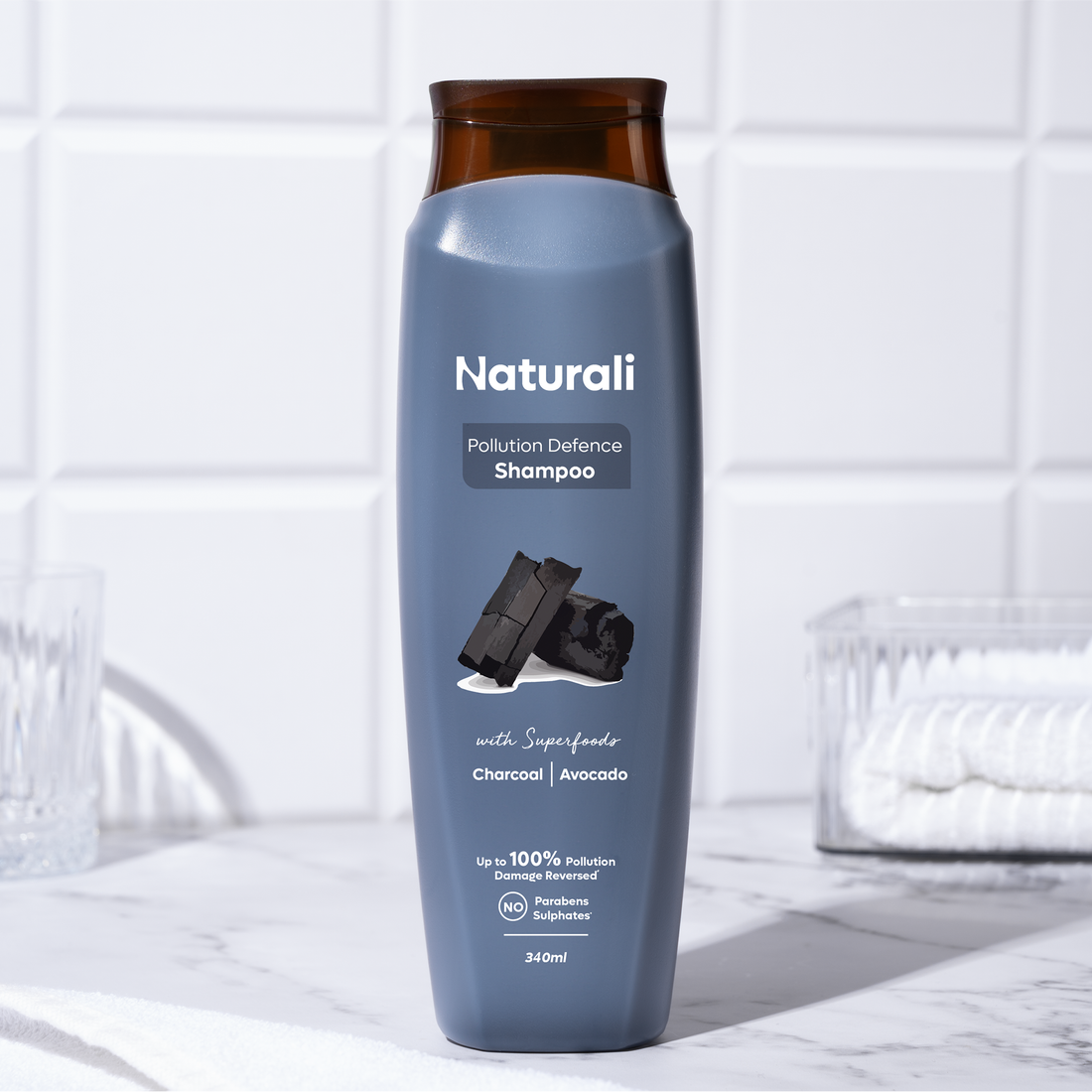 Naturali Pollution Defence Detox Shampoo with Charcoal and Avocado