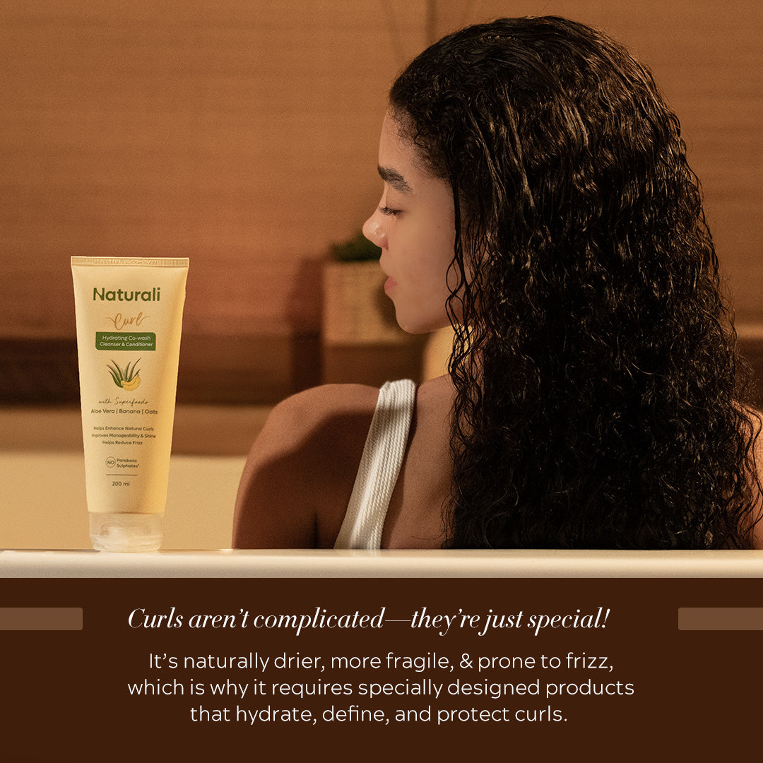 Naturali Hydrating Co-Wash with Aloe Vera, Banana & Oat Flour