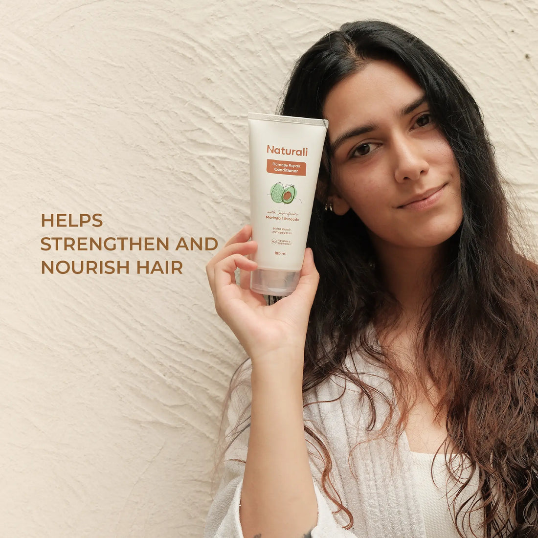 Naturali Daily Strength & Nourish Conditioner with Rice Water & Macadamia Nut Oil